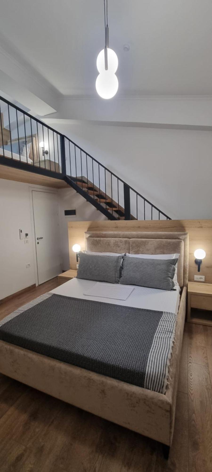 Salillari Guest House 베라트 외부 사진