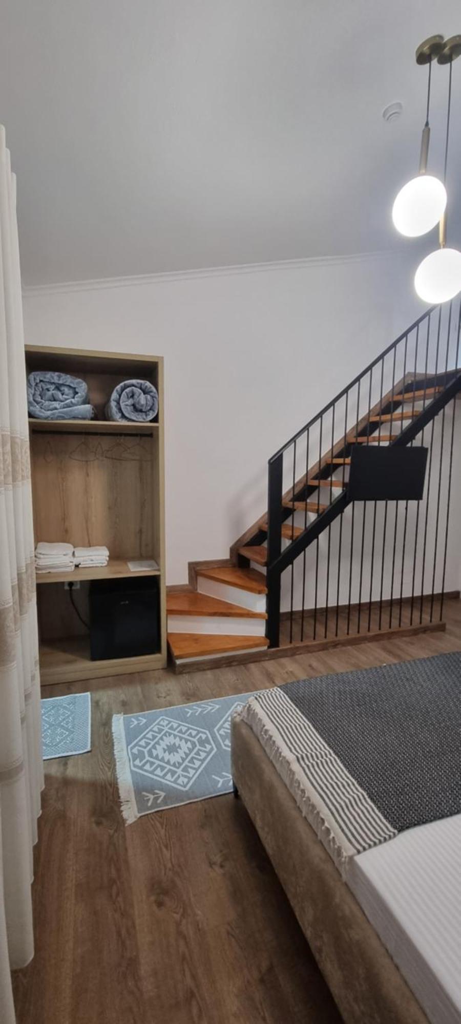 Salillari Guest House 베라트 외부 사진